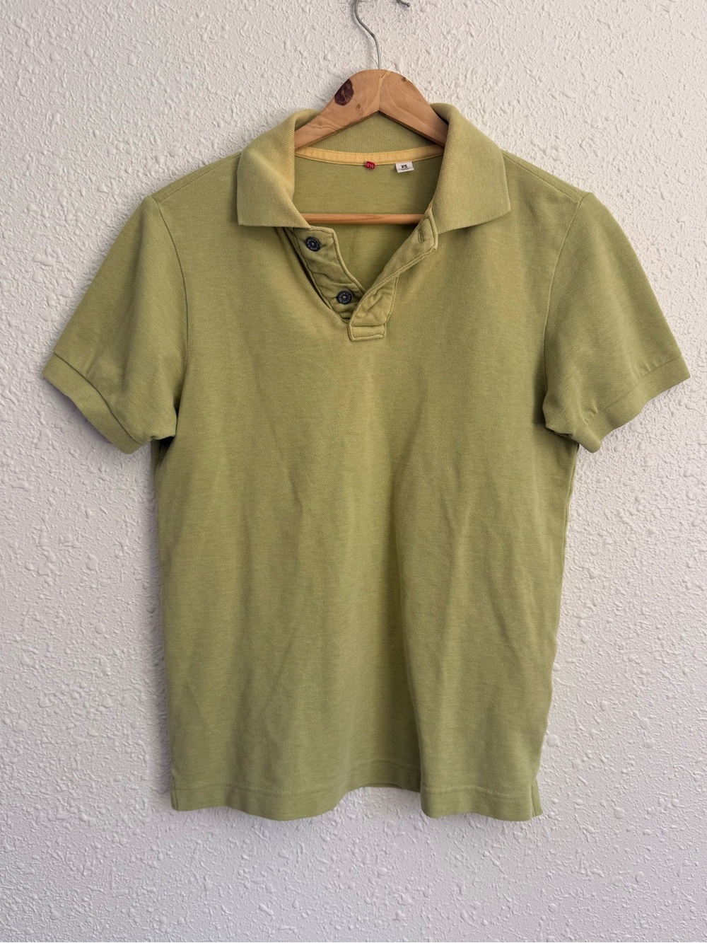 Uniqlo sunfaded green polo shirt men’s XS
